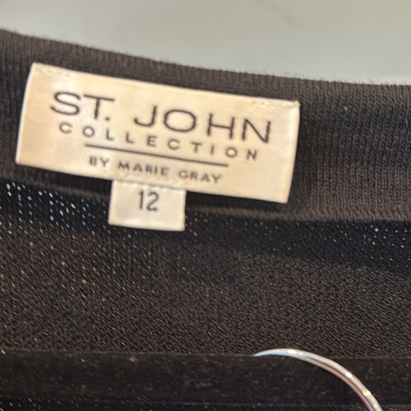 EUC ST JOHN SKIRT & SHORT SLEEVE SWEATER. BLACK. SIZE 12 - Picture 3 of 6